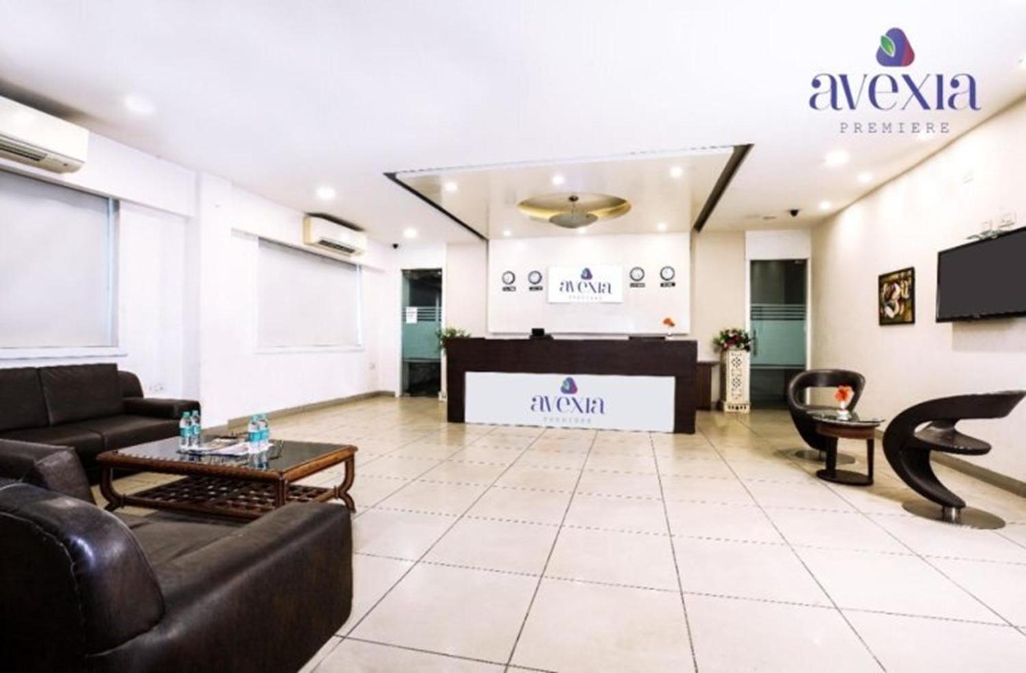 Hotel Avexia Premiere Agra Esterno foto